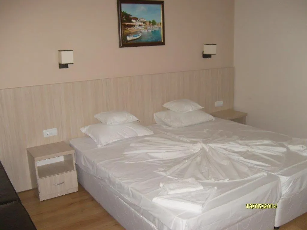 **** מלון סאני ביץ' Villa Mare בולגריה